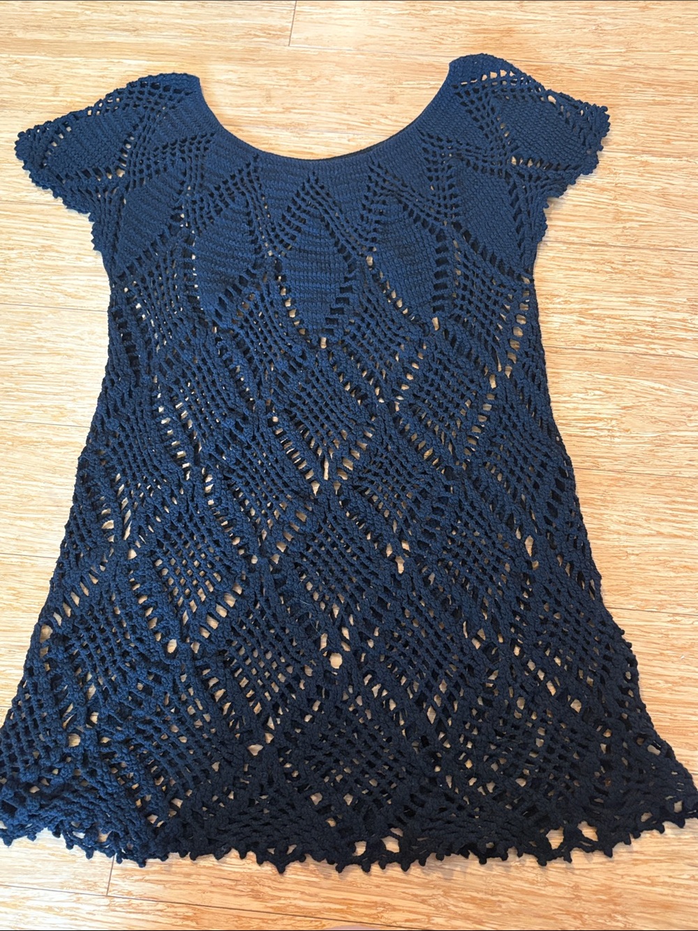 Black Crochet Knit Short Sleeve Swim Cover Up Tunic Dress size small beach comfy